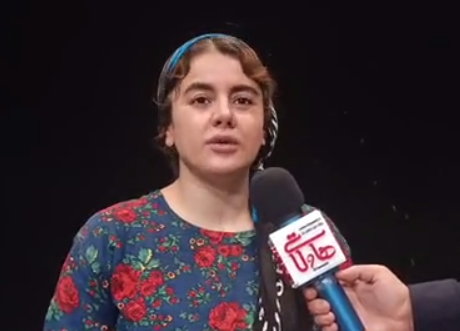 وتووێژی هاووڵاتی لەگەڵ مائیدە دارەلەکی دەرهێنەری شانۆی سپیرۆ له بیستەمین خولی فیستیڤاڵی شانۆی کوردی سەقز